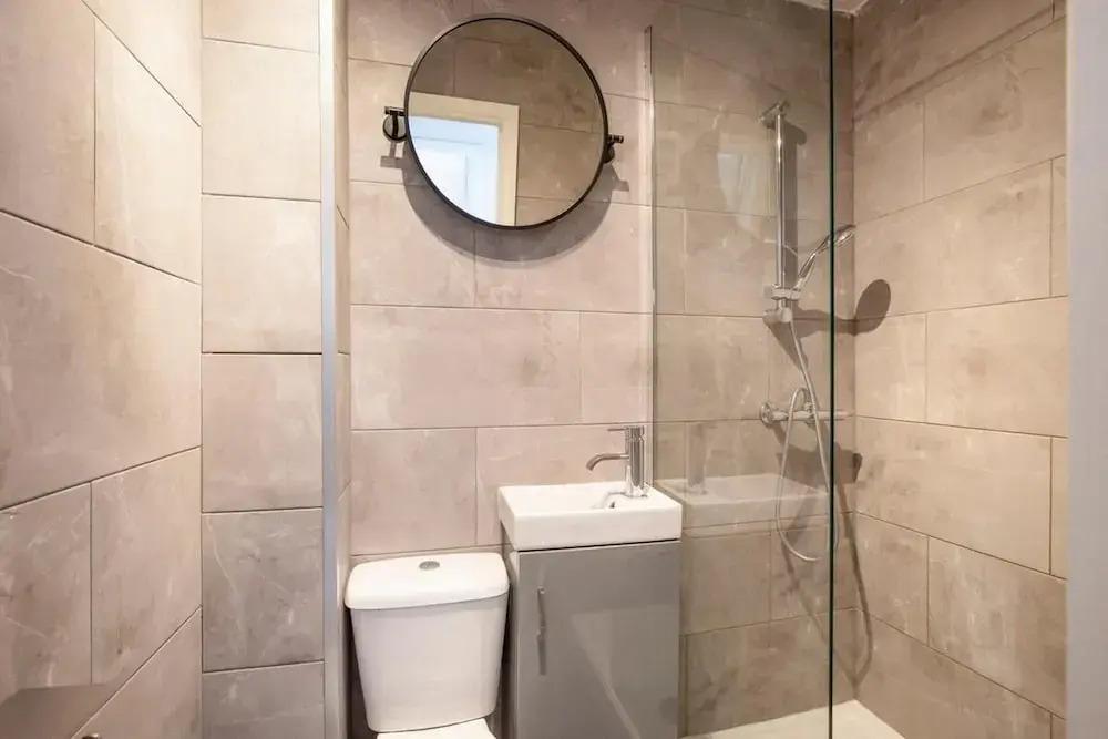 Camberwell Apartment - Stylish 4 Bed