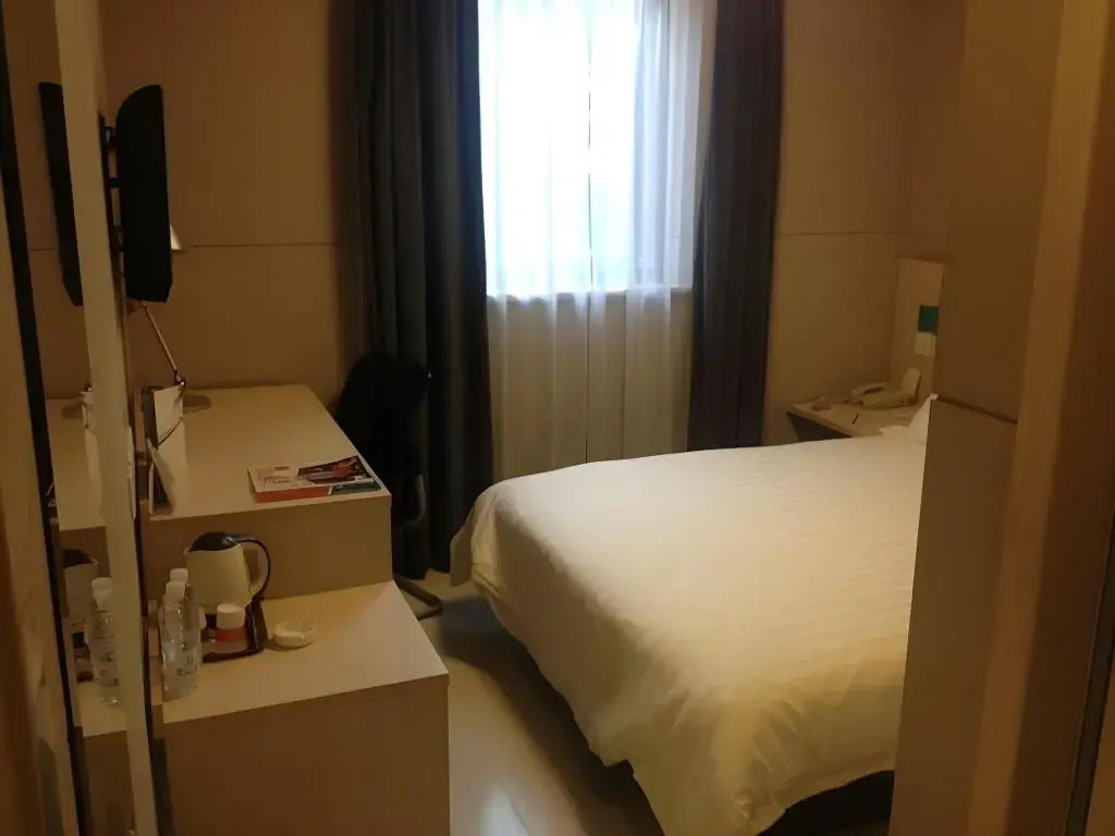 Jinjiang Inn Shanghai Maotai Road Branch