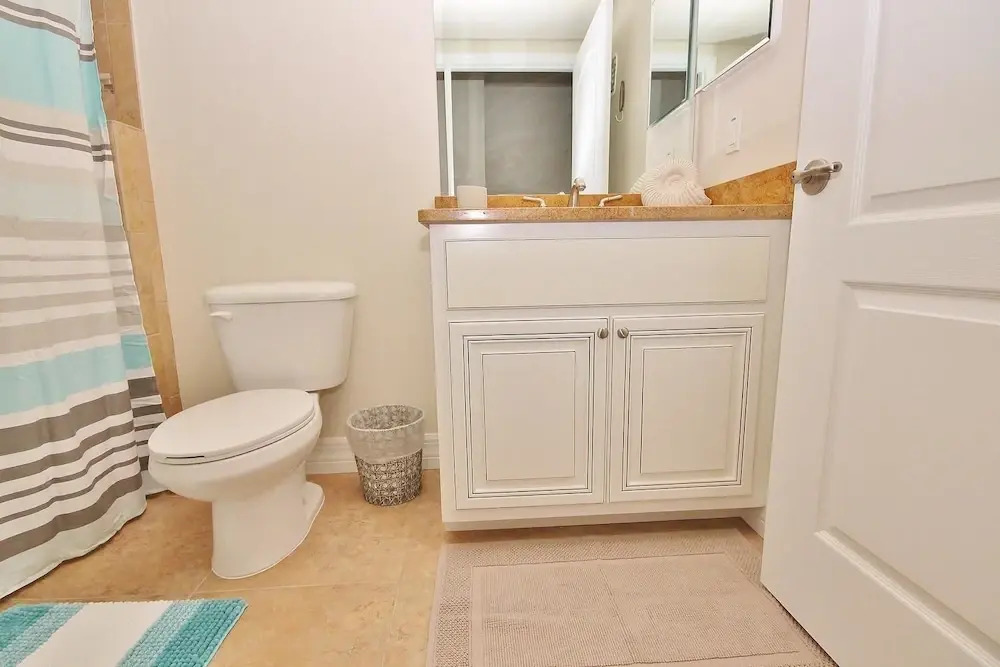 Oceanwalk 17-605 Apartment 3
