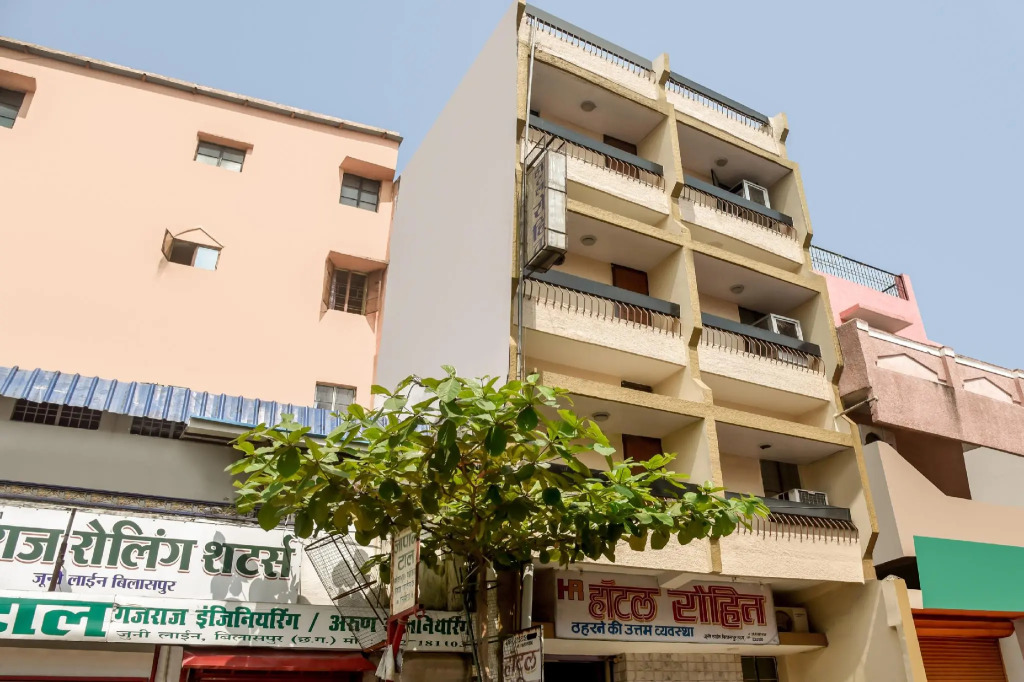 SPOT ON 75653 Hotel Rohit