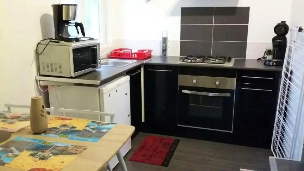 Studio in Vierville-sur-mer, With Enclosed Garden and Wifi
