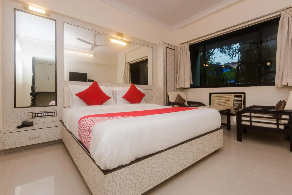 Super Hotel O Solitaire