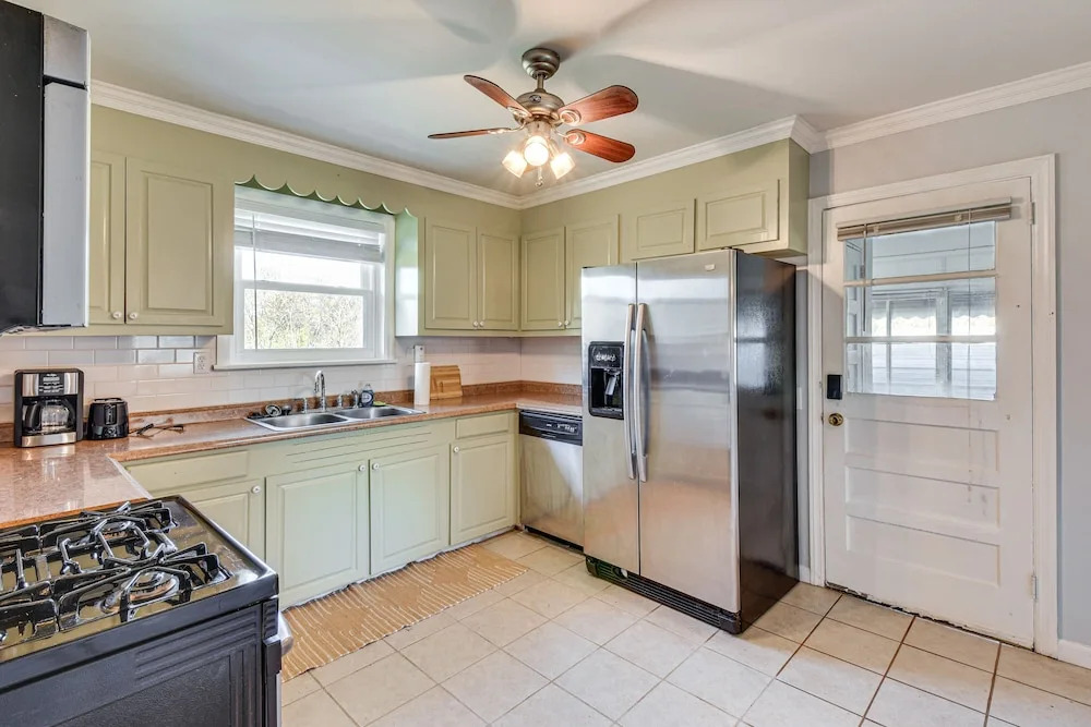 Greenville Home w/ Private Yard Near Downtown!