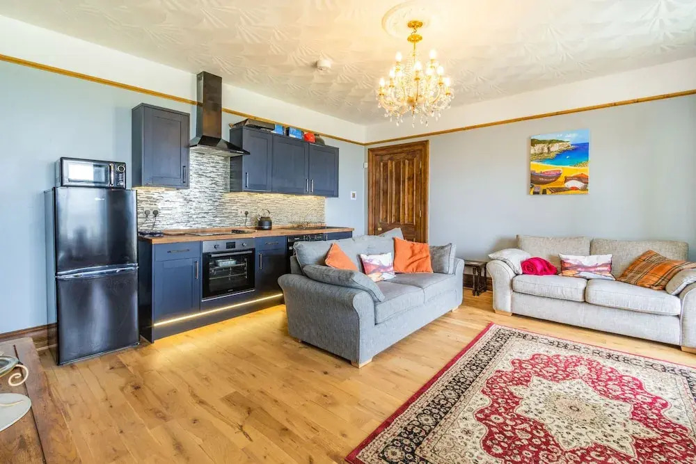 Beachside Apartment