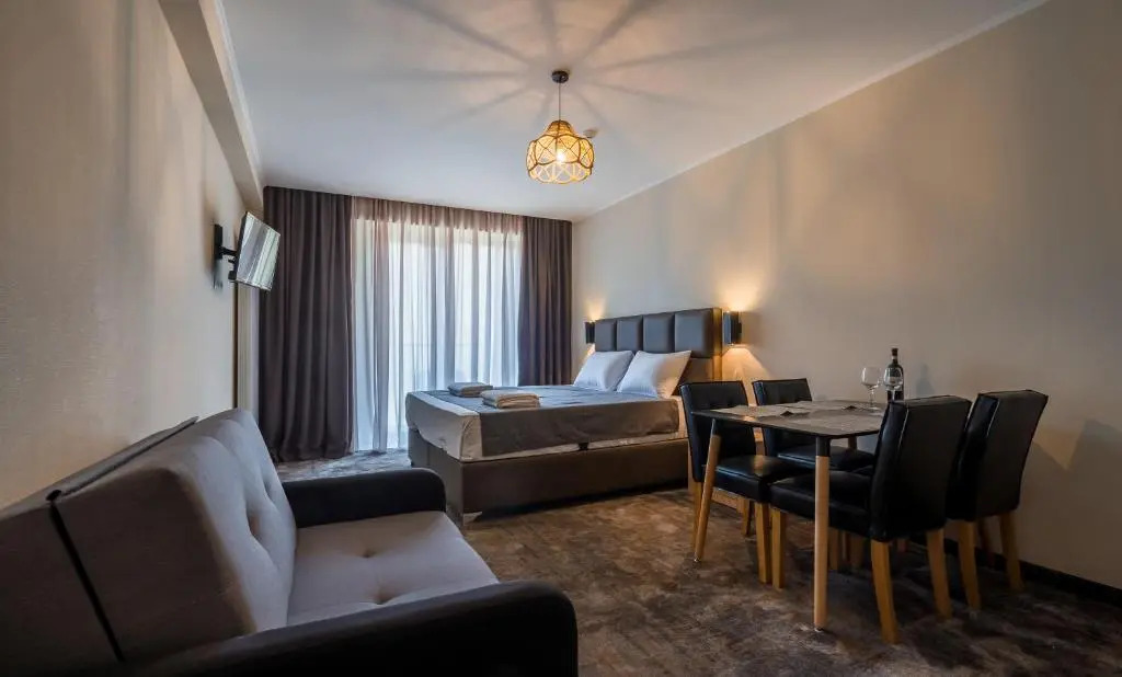 Loft 2 Premium Studio