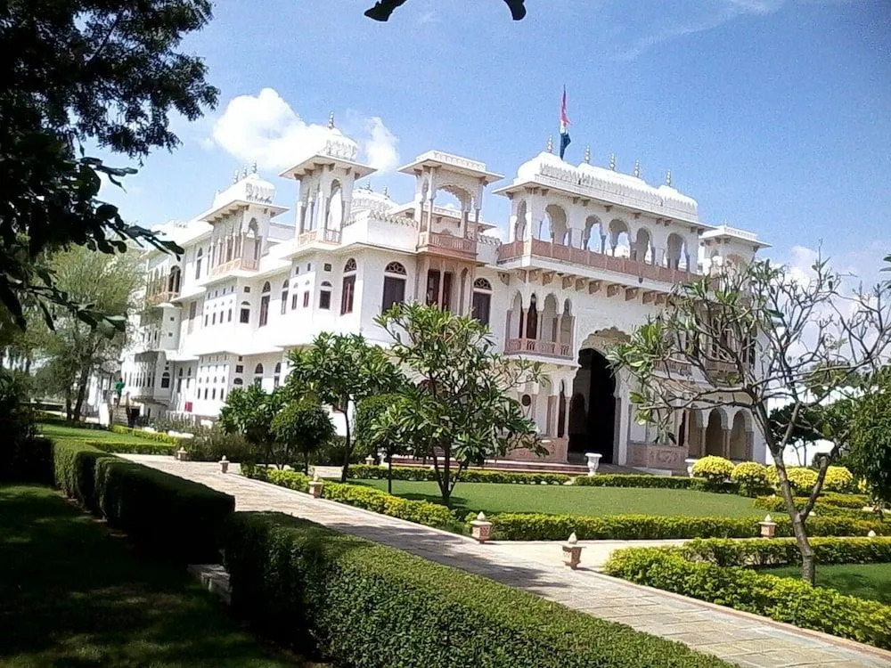 Talabgaon Castle Heritage Resort