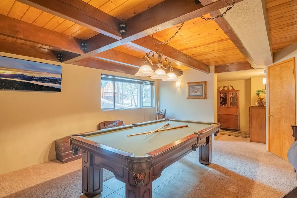 Moonridge Manor