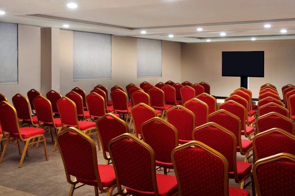 Mövenpick Hotel Apartments Al Mamzar Dubai