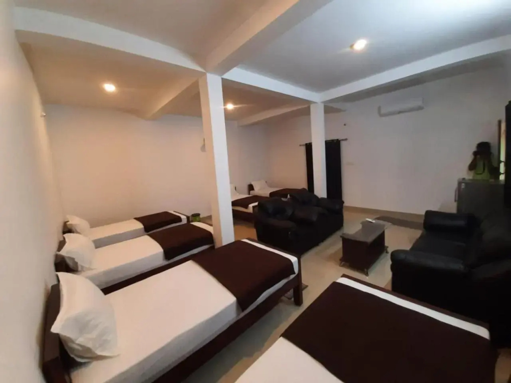 3 Hills Hostel