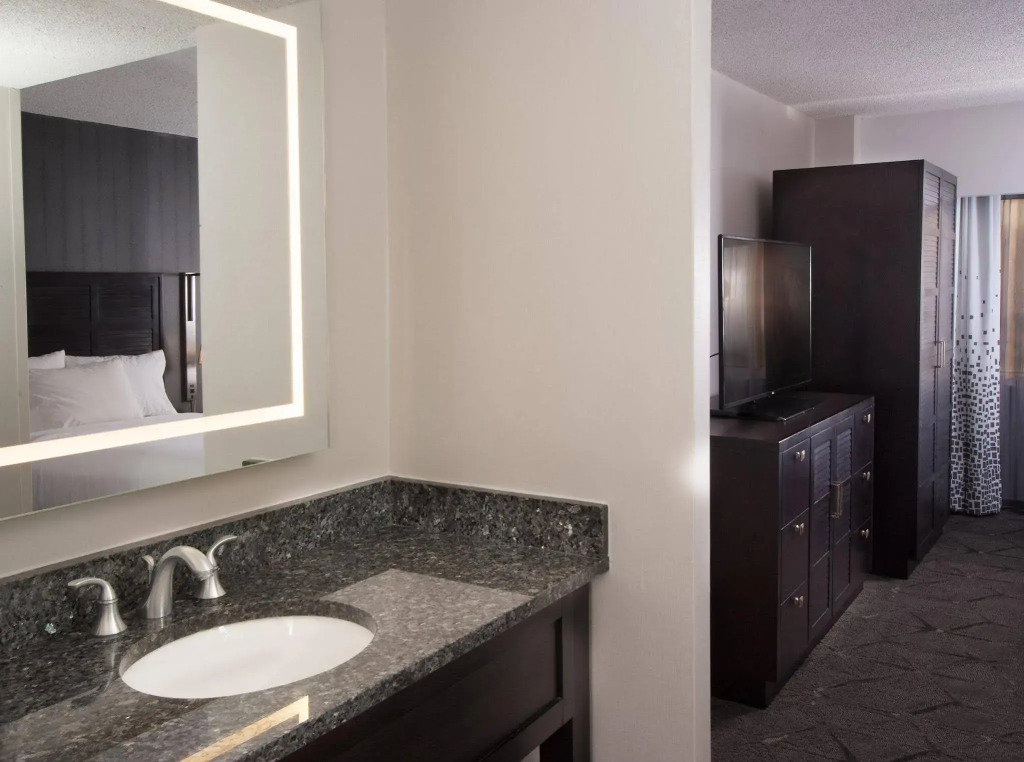 Embassy Suites by Hilton Raleigh Crabtree