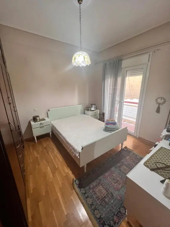 100s.m. Apartment 1 minute from elves mill and half an hour from meteora
