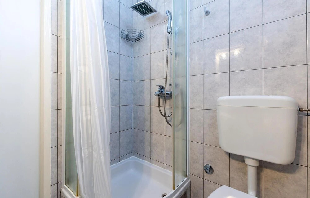 Beautiful Apartment in Pisak With Wifi and 1 Bedrooms