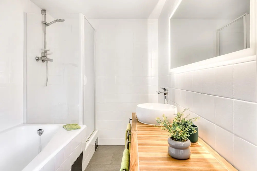 Ferienwohnung R ti - 2-zimmer mit Sw-balkon