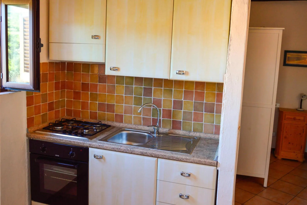 Apartment in Cannigione with garden