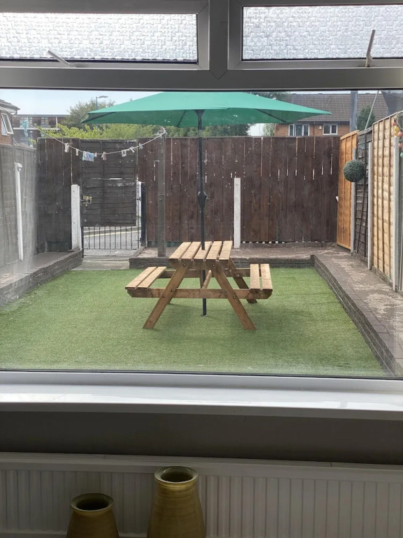 Bv Luxury Spacious 3 Bedroom House At Isaac Close
