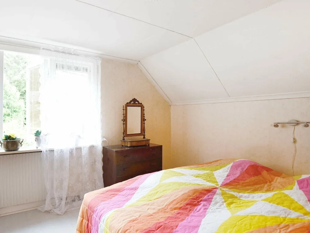4 Person Holiday Home in Bovallstrand