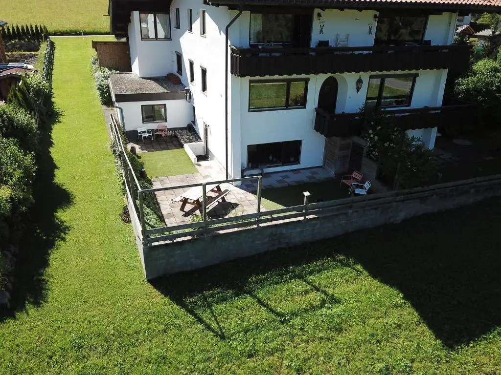 Appartement Liesl, ruim 4 pers. appartement met eigen tuin!