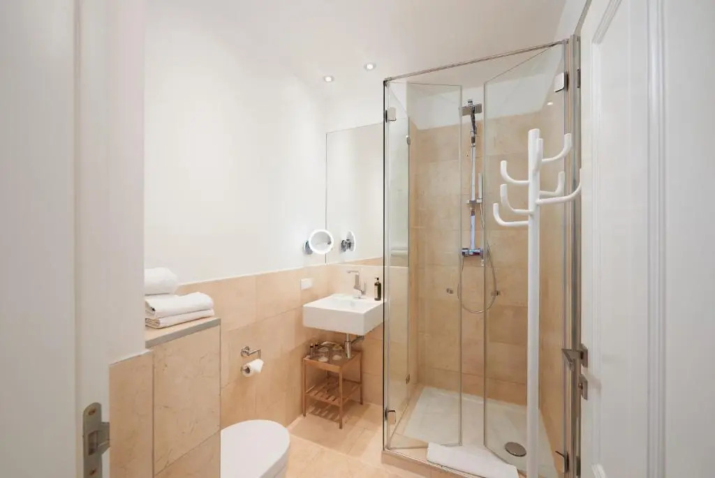 35qm Deluxe Apartment Suites im Stil Design Hotel Vosteen Nähe der Kaiserburg