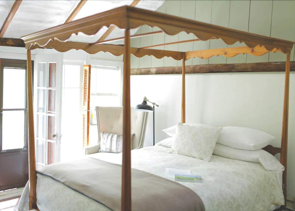 CS Coach House