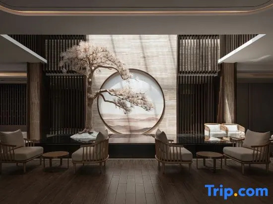Sanjiangyue Holiday Hotel