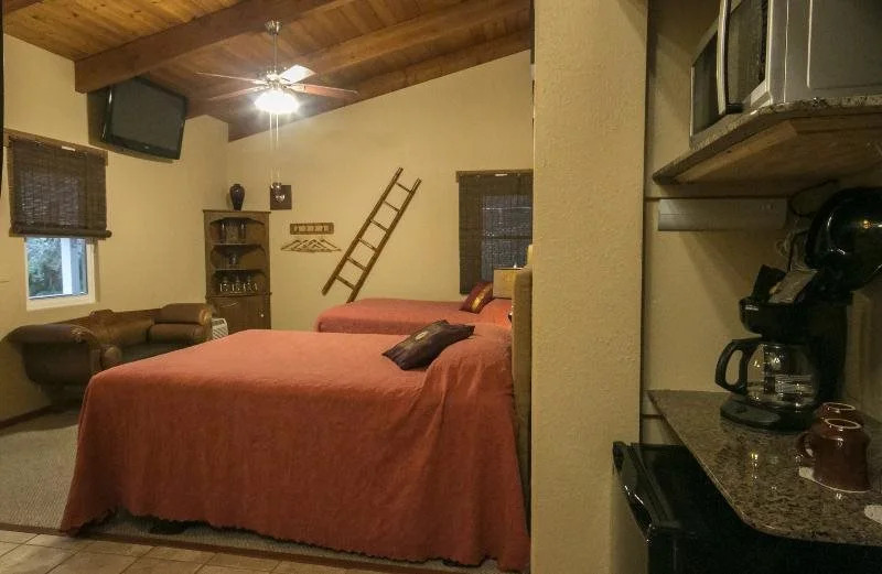 Lokahi Lodge