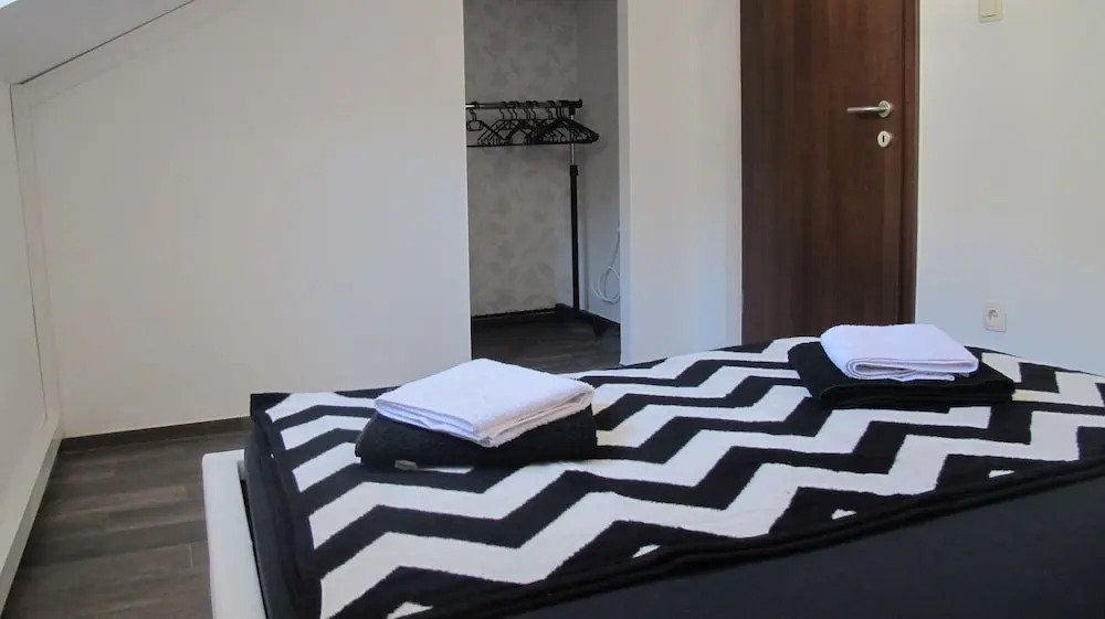 Comfortable 2 Bedroom Apartment