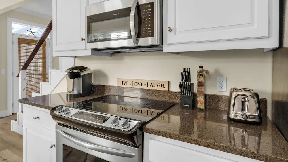 Coastal Getaway - Beach, Pool, Golf Cart, Seagrove Beach!