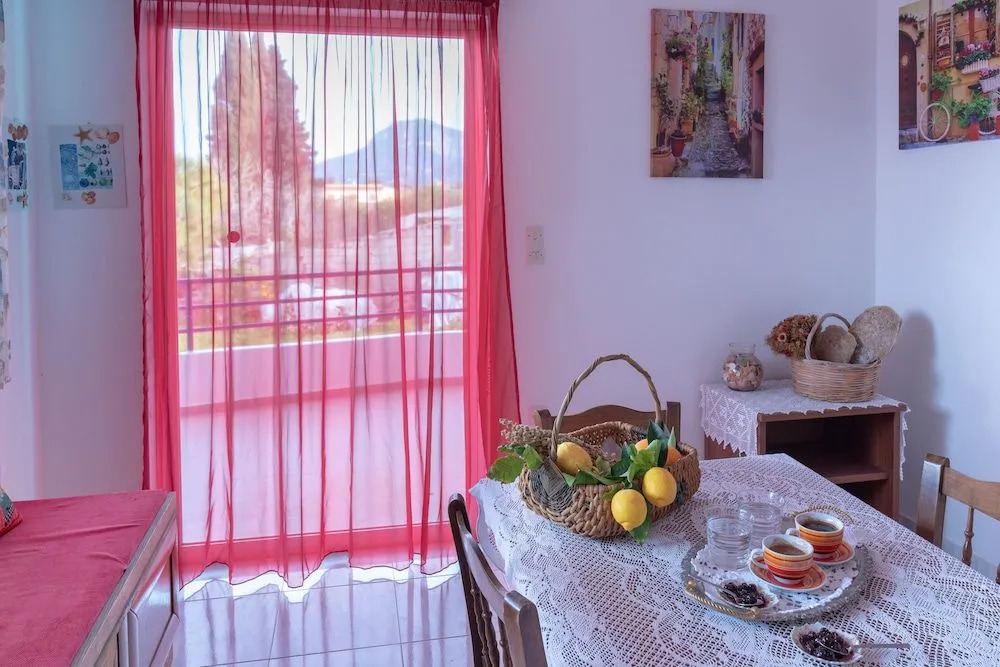 Lykoporia Beach Apartments