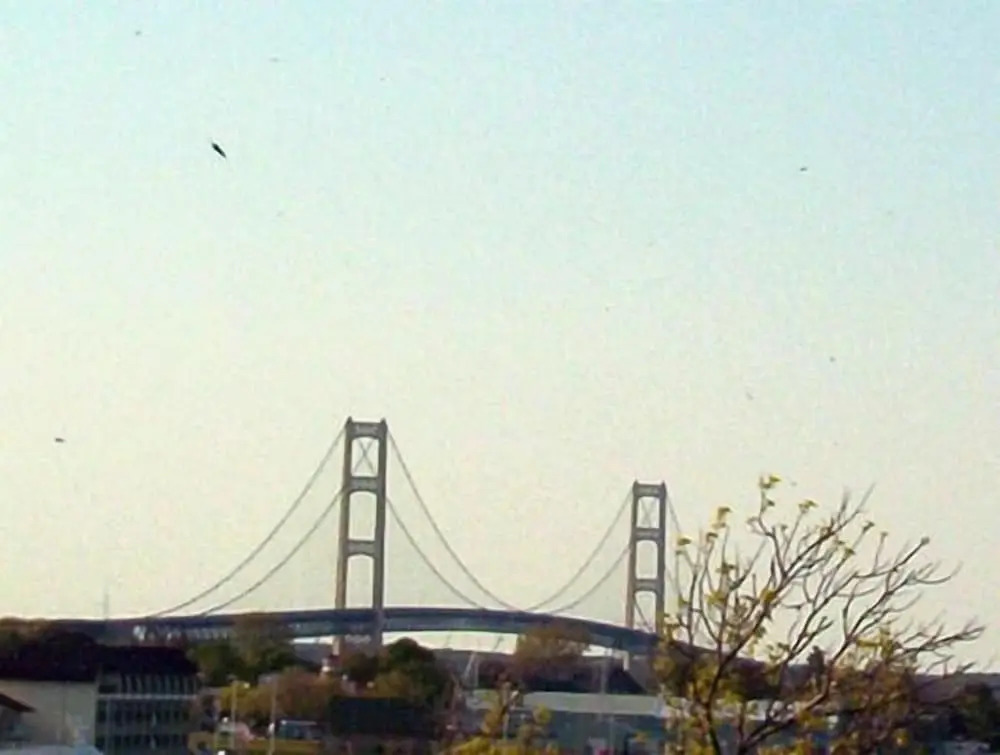 Waterfront Inn Mackinaw City