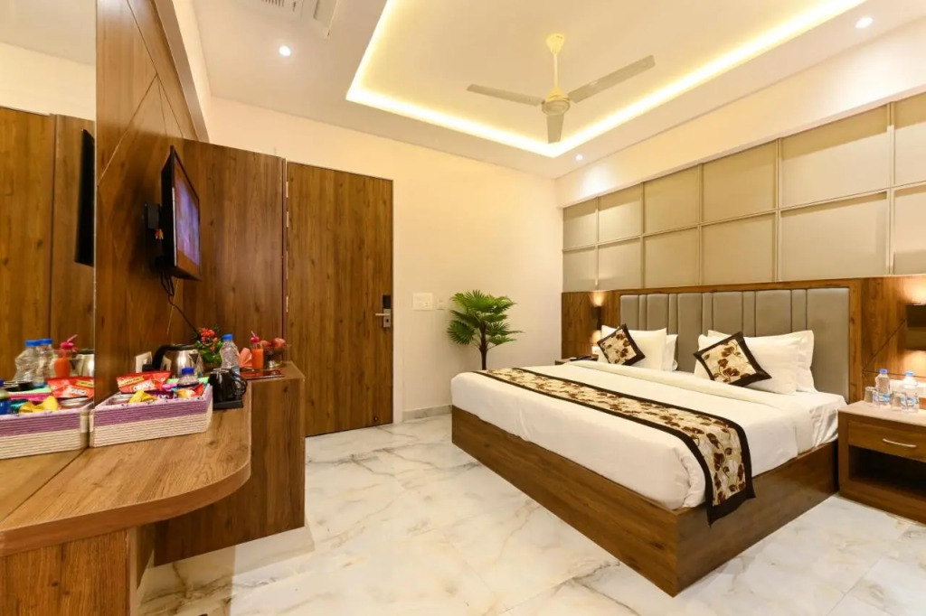 Hotel Avalon Palms Agra