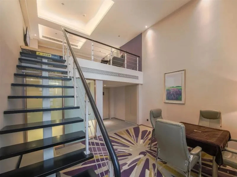 Lavande Hotel (Wuhan Jinyin Lake University of Light Industry)