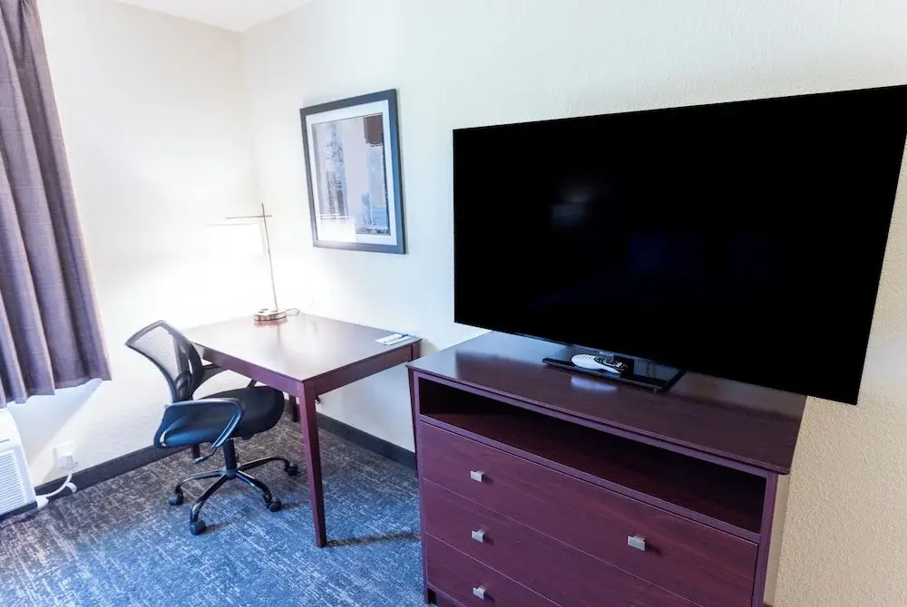 Cobblestone Inn & Suites - Winters