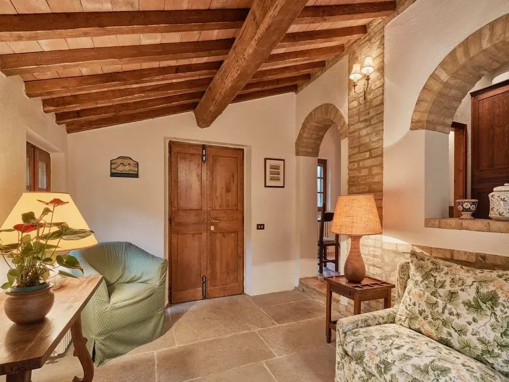 Charming House in Tuscany with Pool