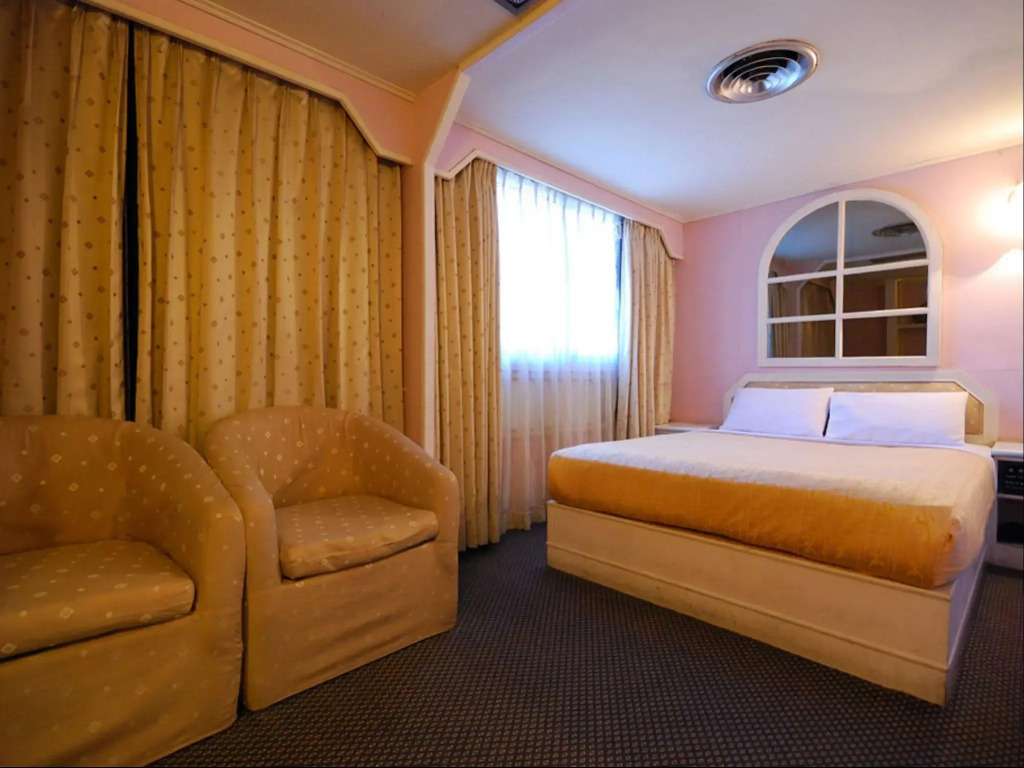 King Set Hotel