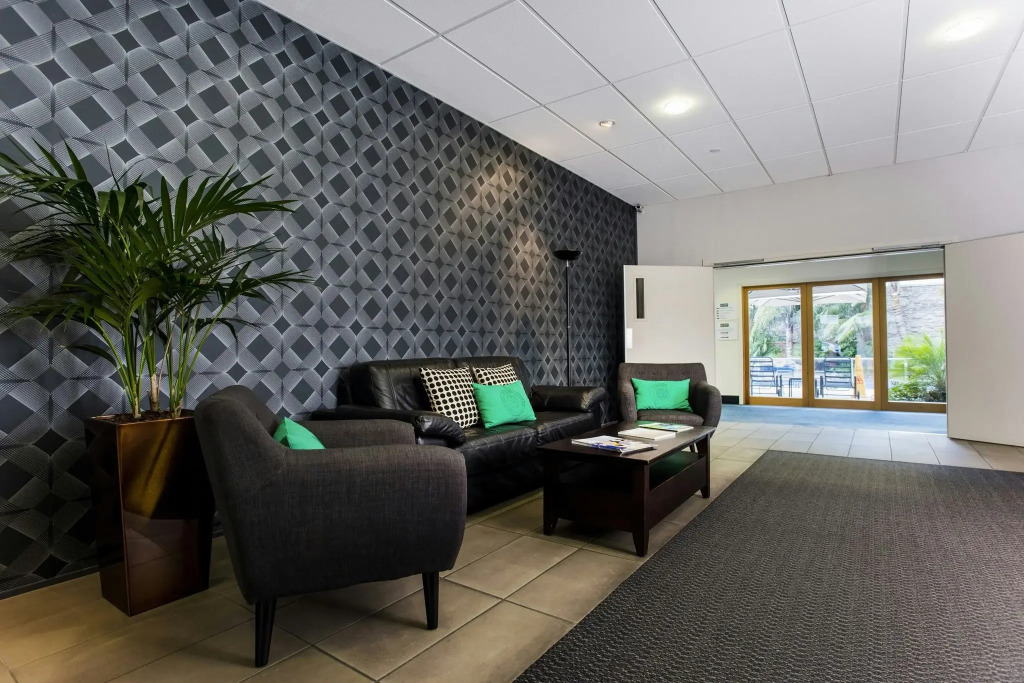 Emerald Hotel