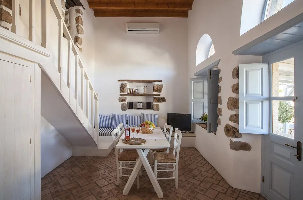 Theologos Houses