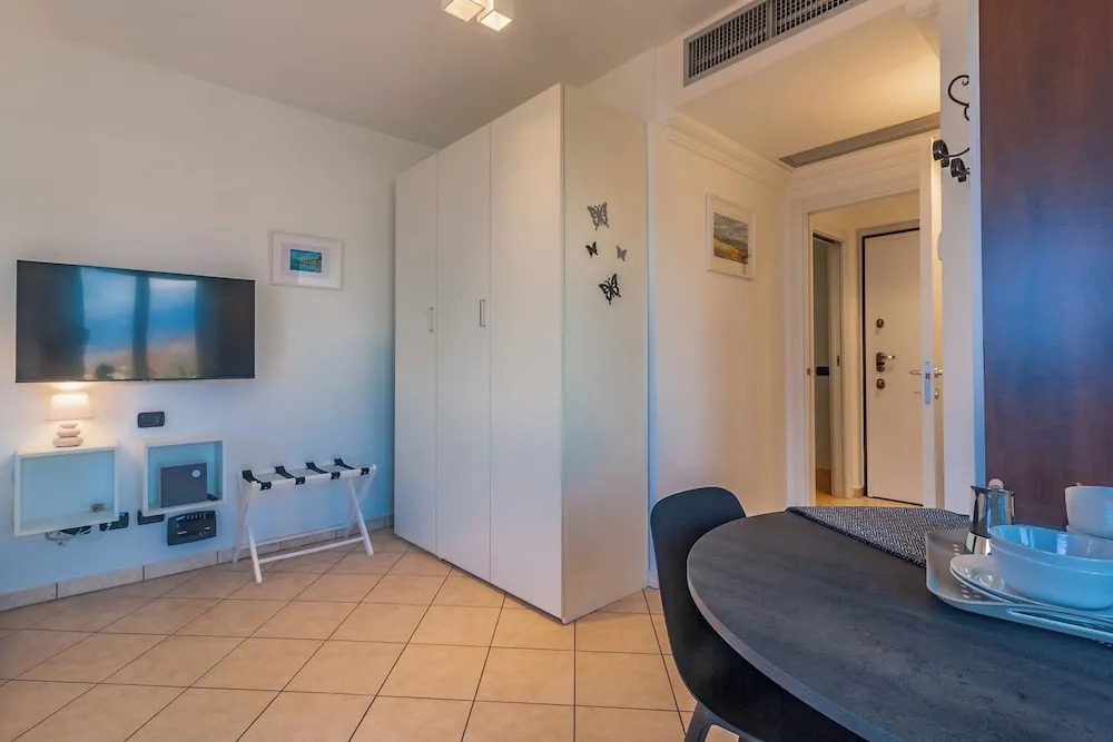Cascine Apartments by Wonderful Italy