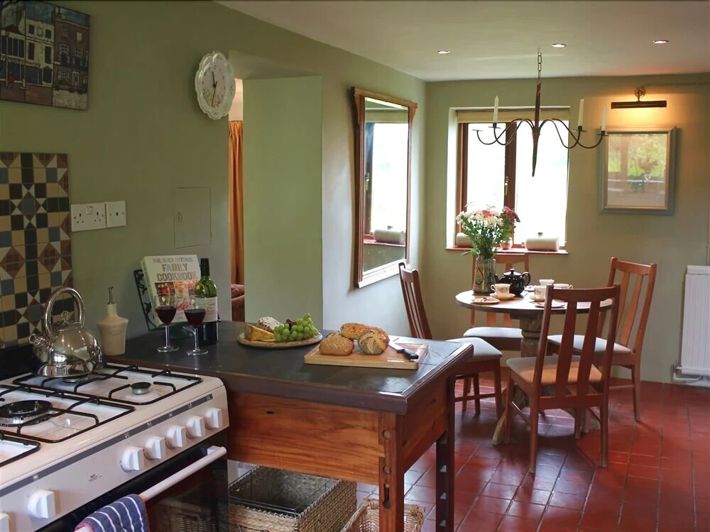 Rose Tree Cottage