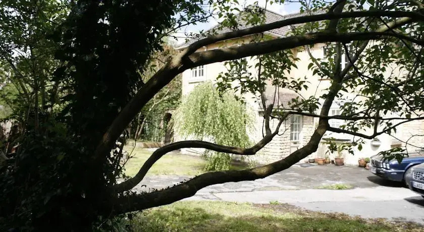 Green Hedges - self catering