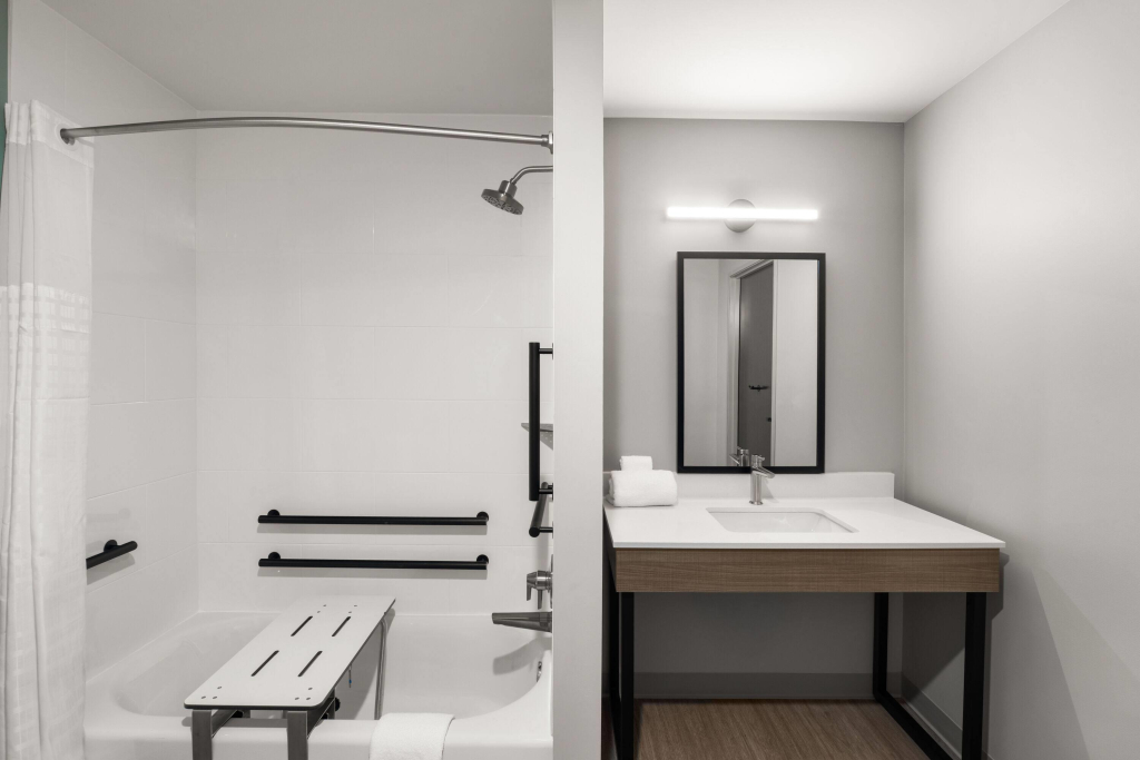 ECHO Suites Extended Stay by Wyndham Bozeman