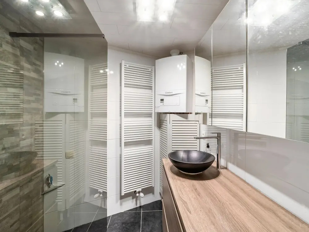 Ideal Holiday Home With Garage
