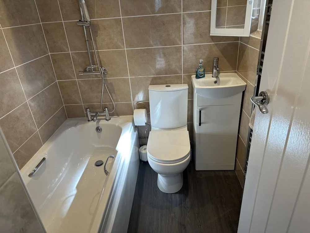 Remarkable 3-bed House in East Cowes