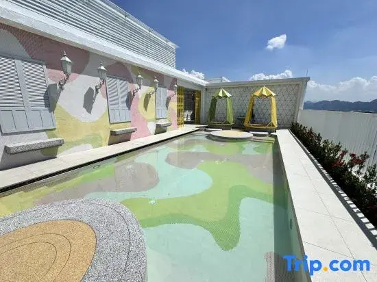 The Stallionz Signature Suites by IWH Suites
