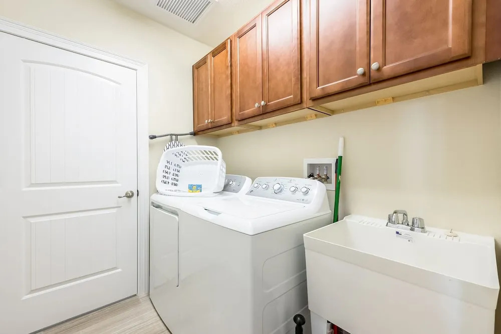 6BR Home w Pool in Encore Near Disney