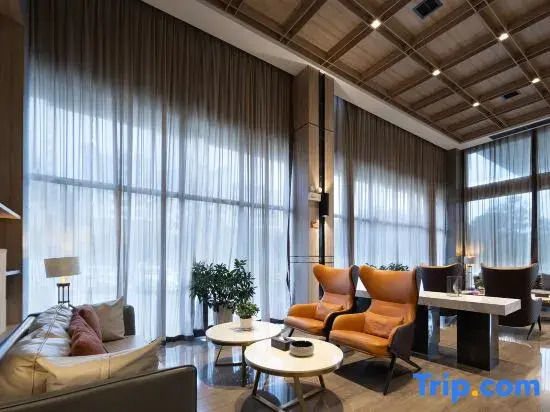 Morning Hotel (Lushan XingTiandi TongLuoWanGuanGhangDian)