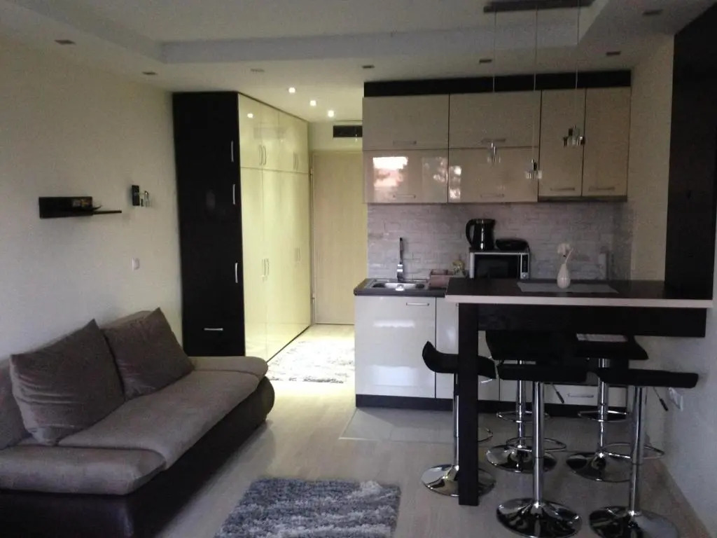 Apartments Vanja i Vrh