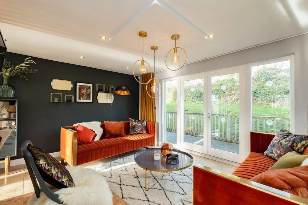 Trewhiddle Retreat V5 by Together Travel - Luxury 4-Bedroom Villa