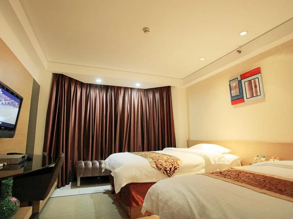 Dalian International Hotel
