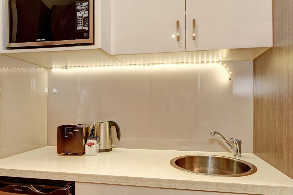 Best Western Plus Camperdown Suites