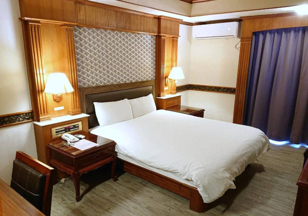 Balen Hotel